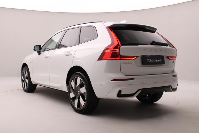Volvo XC60 T6 AWD PLUG-IN DARK PLUS AUT
