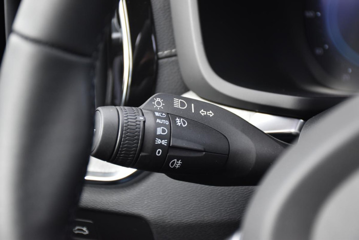 Volvo V60 CC B5 AWD ULTIMATE REZERVACE 2.0 CC CC