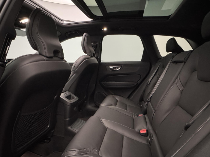 Volvo XC60 T6 AWD ULTRA BLACK EDITION 2.0 Edition