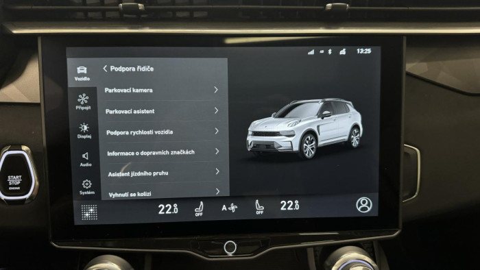 Lynk & Co 01 PHEV DCT AUT 1.maj. REZERVACE