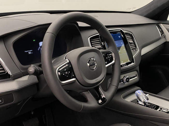 Volvo XC90 B5 AWD AUT BRIGHT ULTRA 7-míst