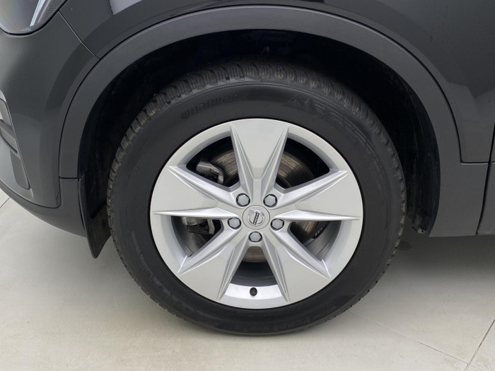 Volvo XC40 B4 CORE AUT CZ