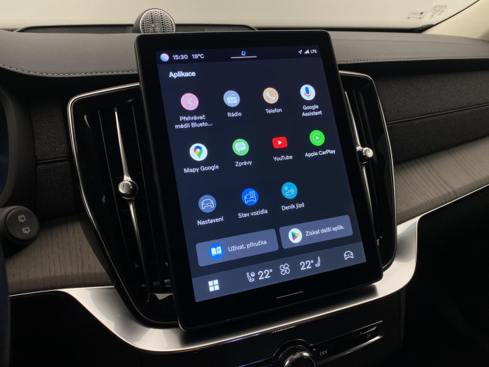 Volvo XC90 T8 AWD RECHARGE DARK ULTRA 7m