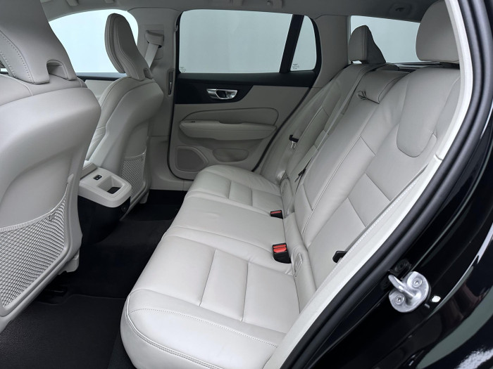 Volvo V60 B4 AUT BRIGHT PLUS