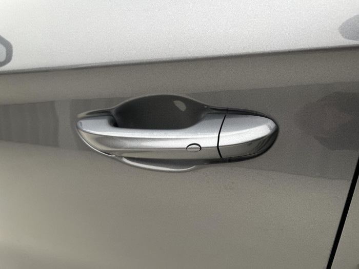 MG ZS 1.5 EMOTION HYBRID+ AUT CZ