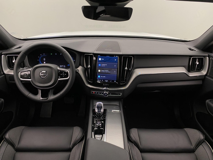 Volvo XC60 T6 AWD PLUS RECHARGE AUT 1.maj