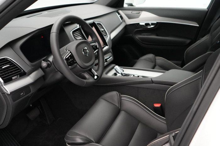 Volvo XC90 B5 AWD AUT BRIGHT PLUS 7-míst