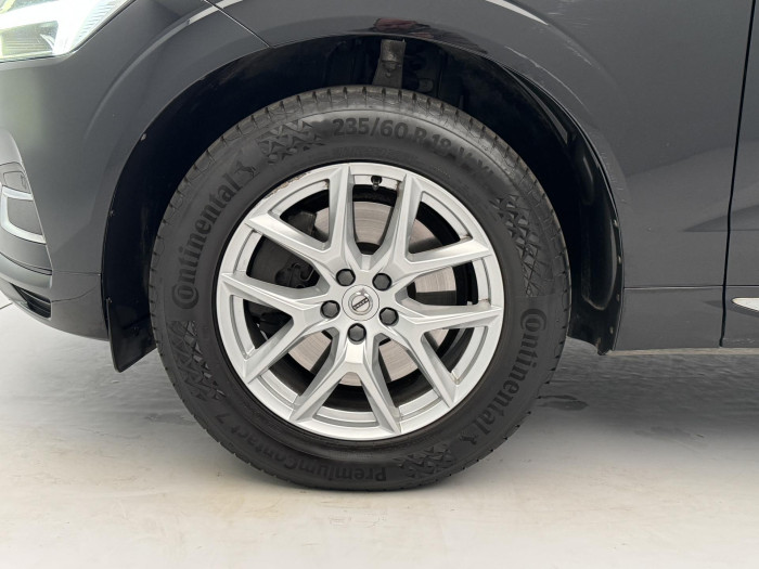 Volvo XC60 T5 AWD INSCRIPTION AUT CZ