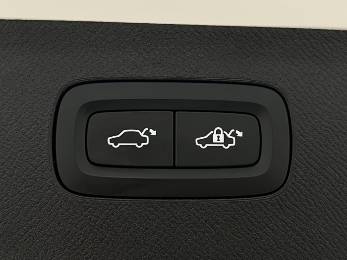 Volvo XC90 B5 AWD PLUS BRIGHT 7MÍST AUT