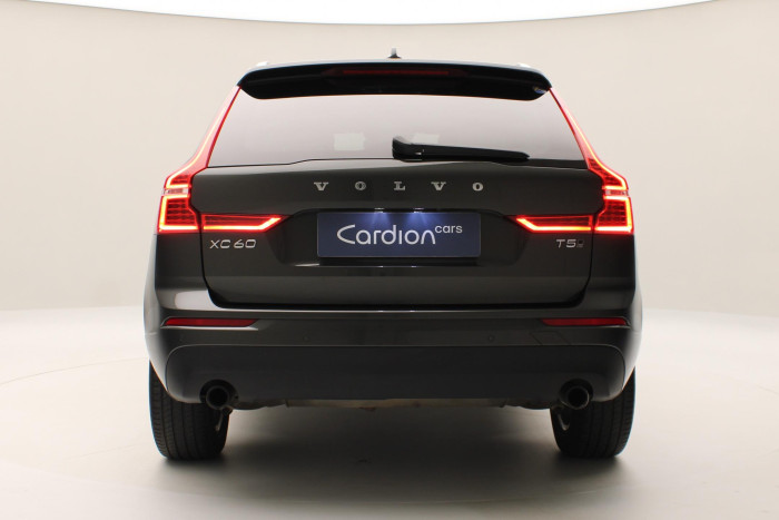 Volvo XC60 T5 AWD MOMENTUM AUT 2.0 Momentum