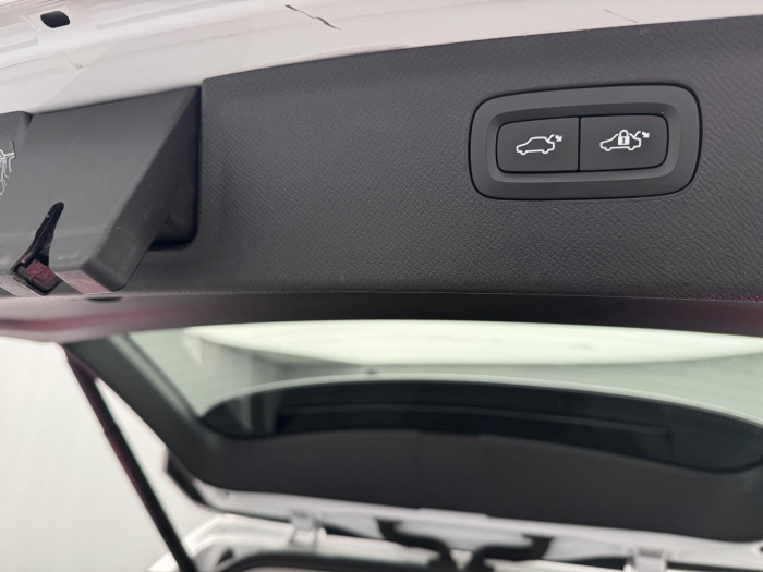 Volvo XC90 T6 AWD INSCRIPTION AUT CZ