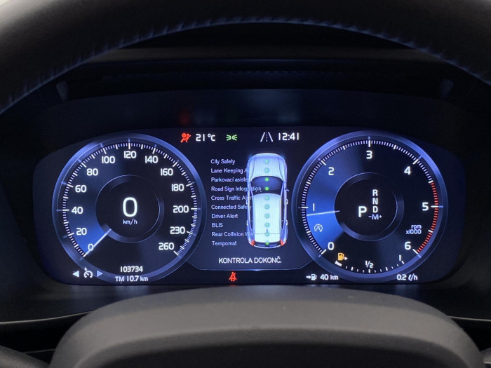 Volvo XC40 D3 AWD MOMENTUM AWD 2.0 d Momentum