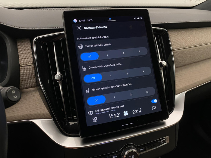 Volvo XC90 T8 AWD RECHARGE DARK ULTRA 7