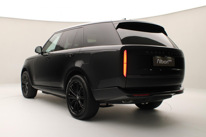 Land Rover Range Rover P550e AUTOBIOGRAPHY SWB