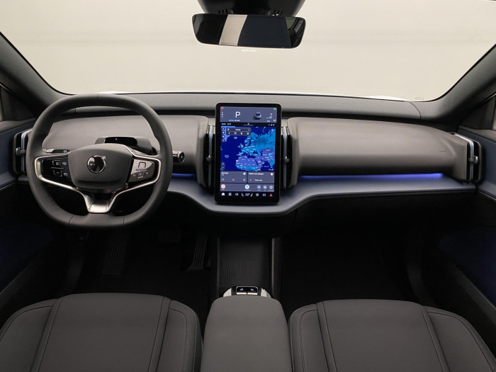 Volvo EX30 CROSS COUNTRY TWIN ULTRA