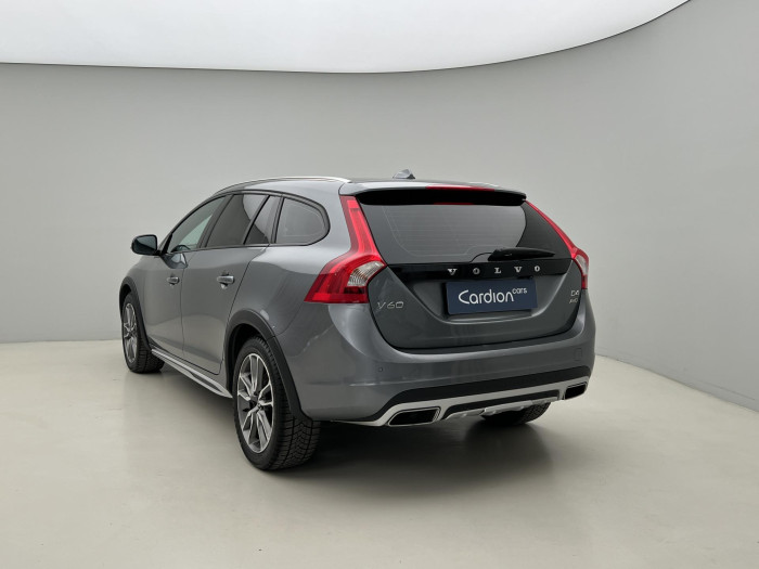 Volvo V60 CC D4 AWD SUMMUM AUT 2.4 d CC CC Summum