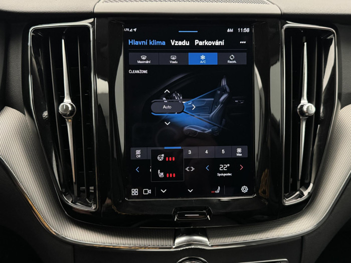 Volvo XC60 B4 AWD PLUS DARK AUT 1. maj