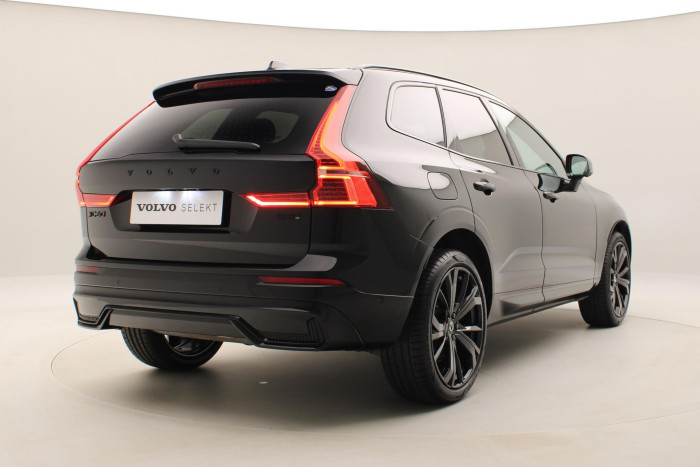 Volvo XC60 B5 AWD PLUS BLACK EDITION AUT