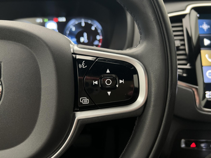 Volvo XC90 B5 AWD INSCRIPTION AUT CZ