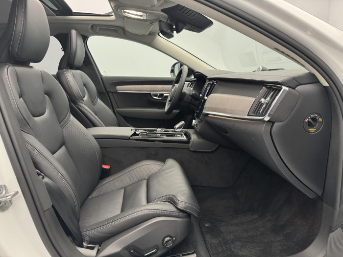 Volvo S90 T8 AWD RECHARGE ULTIMATE DARK