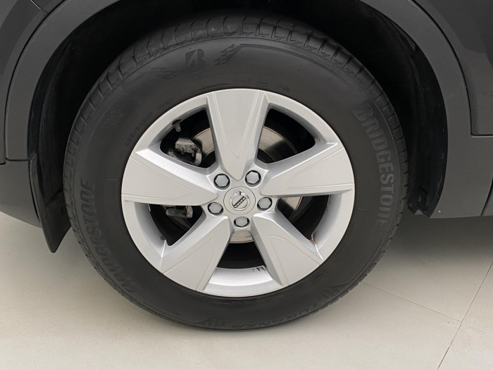 Volvo XC40 T2 CORE NAVIGACE 1.maj