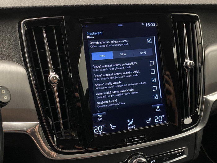 Volvo V90 D3 AWD MOMENTUM AUT 2.0 d Momentum
