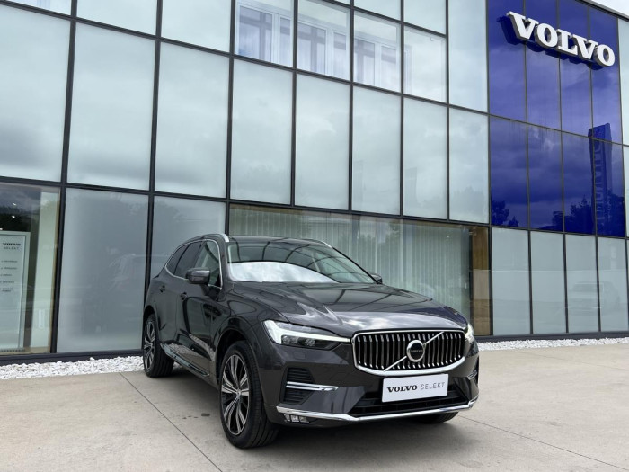 Volvo XC60 B4 PLUS BRIGHT Aut REZERVACE