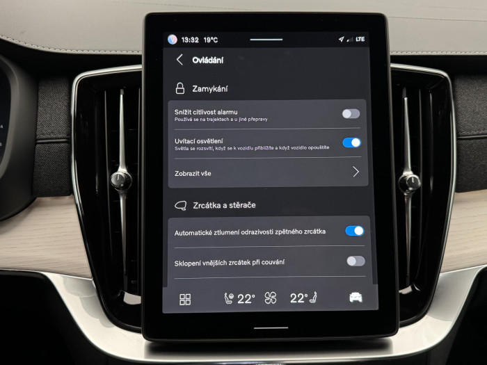 Volvo XC90 B5 AWD PLUS BRIGHT CZ 1.maj