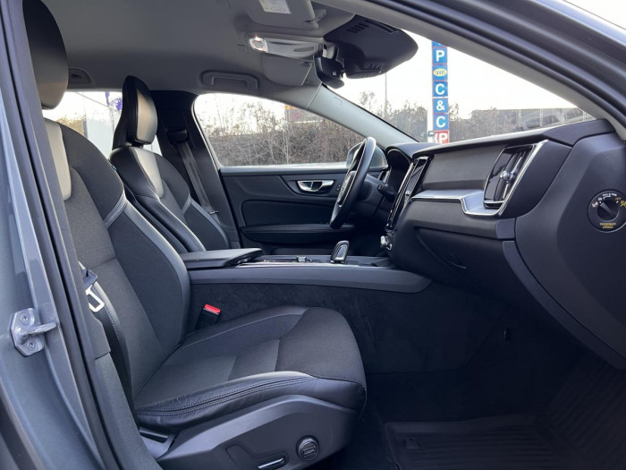 Volvo V60 B4 MOMENTUM Aut 1.maj. 2.0 Momentum