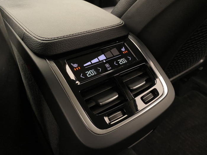 Volvo XC90 D5 AWD MOMENTUM AUT 2.0 d Momentum