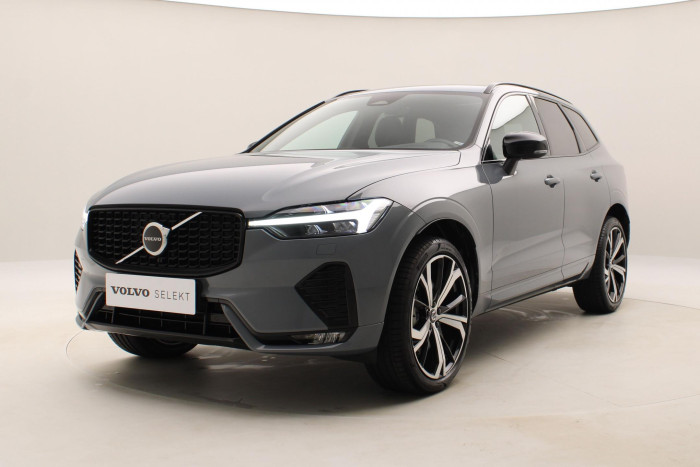 Volvo XC60 B4 AWD PLUS DARK AUT 1.maj