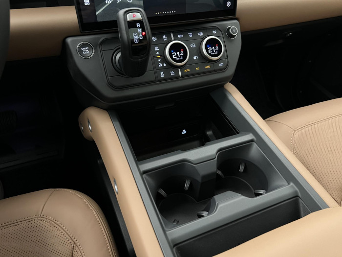 Land Rover Defender 110 D350 X-DYNAMIC HSE AWD Aut 3.0 d Dynamic