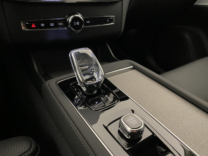 Volvo XC90 T8 AWD RECHARGE BRIGHT PLUS 7m