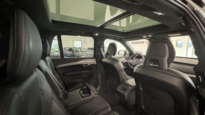 Volvo XC90 B5 AWD MOMENTUM AUT 2.0 Momentum