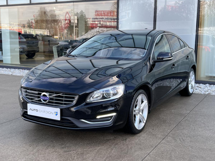Volvo S60 D3 SUMMUM NAVIGACE 2.0 d Summum