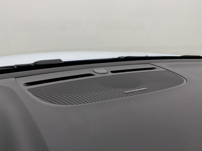 Volvo XC40 B3 AUT DARK PLUS