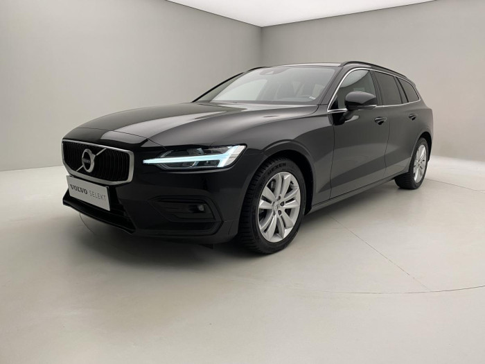 Volvo V60 B4 CORE AUT 1.maj. REZERVACE