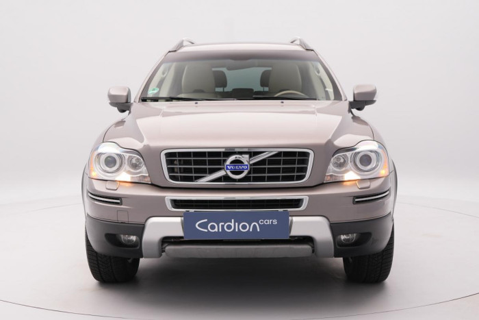 Volvo XC90 D5 AWD SUMMUM AUT 7 míst 2.4 d Summum