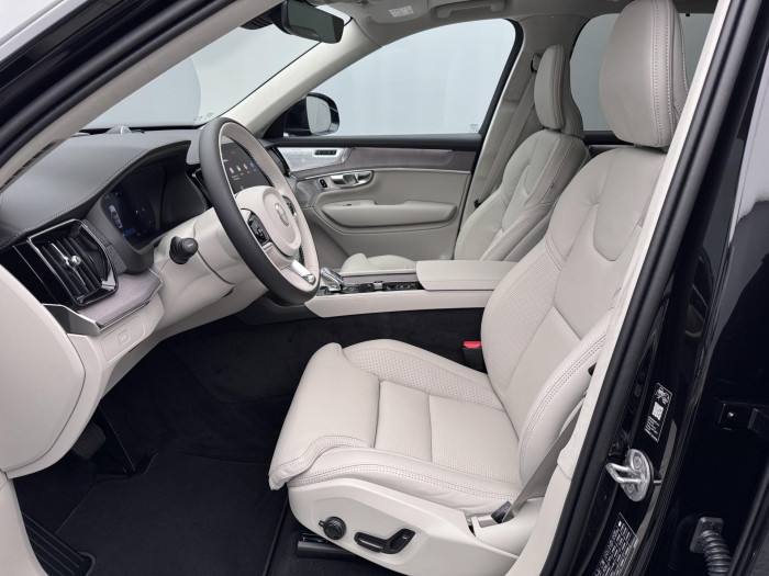 Volvo XC90 B5 AWD AUT BRIGHT ULTRA 7 míst