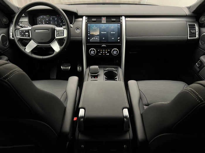 Land Rover Discovery D250 R-DYNAMIC SE AWD AUT 3.0 d Dynamic SE