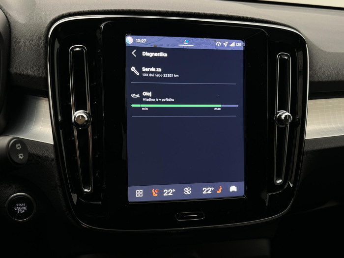 Volvo XC40 B3 CORE AUT CZ 1.maj.