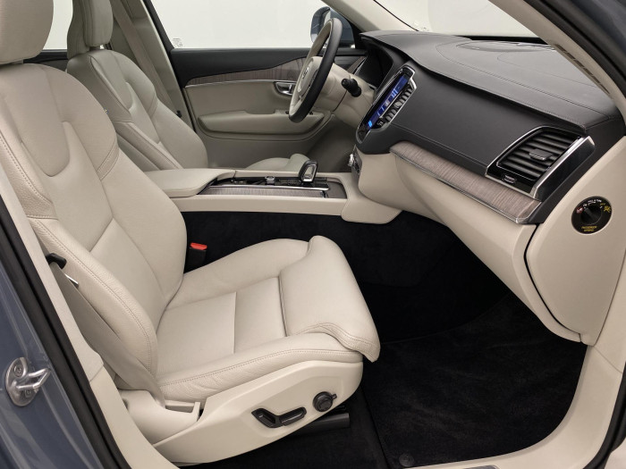 Volvo XC90 B5 AWD BRIGHT PLUS AUT CZ