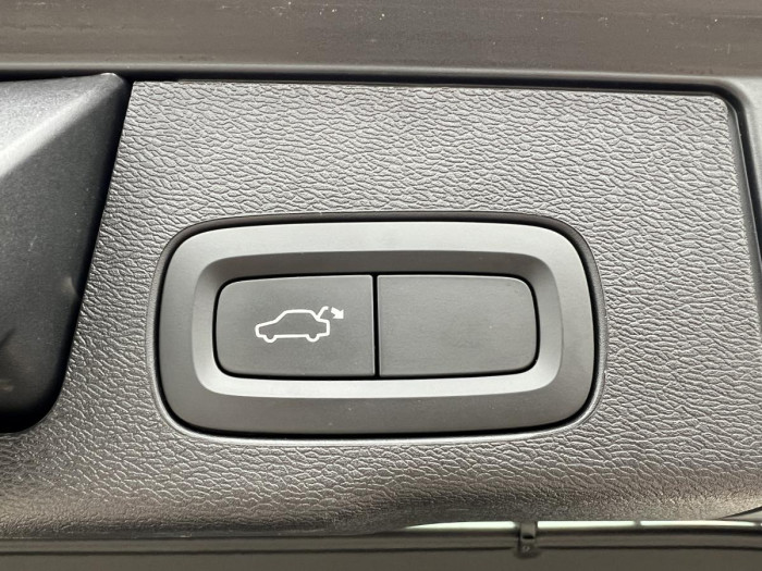 Volvo XC60 T5 AWD MOMENTUM Aut 1.maj. 2.0 Momentum