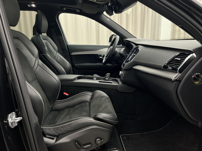 Volvo XC90 T8 AWD RECHARGE R-DESIGN 7MÍST