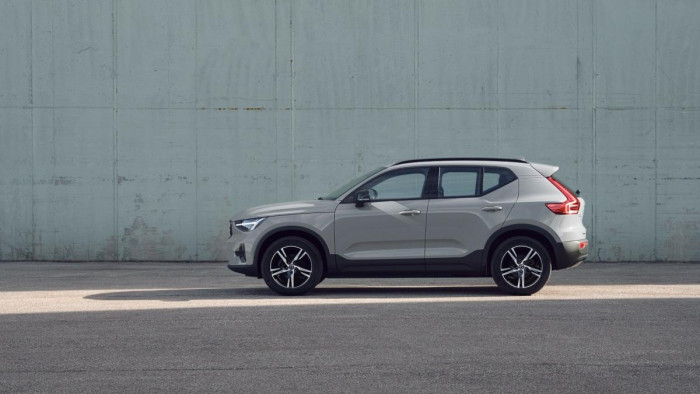 Volvo XC40 B3 AUT DARK PLUS 2.0 Plus