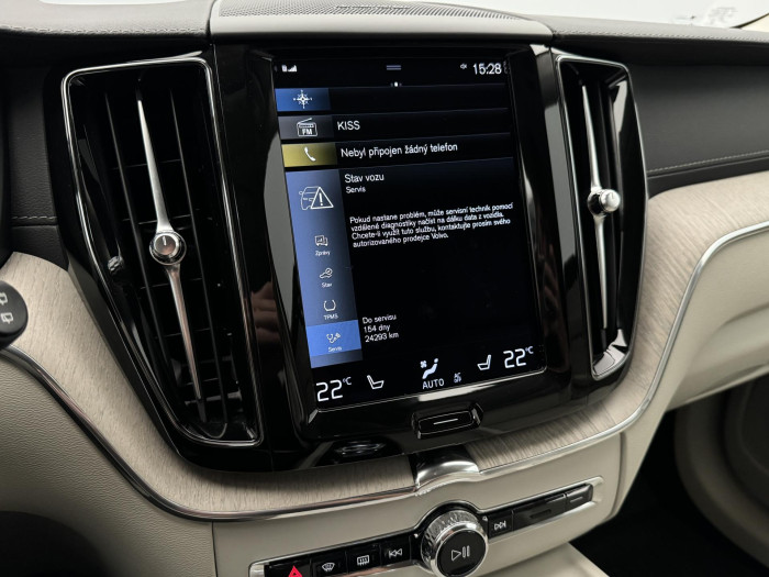 Volvo XC60 B5 AWD INSCRIPTION CZ 1.maj
