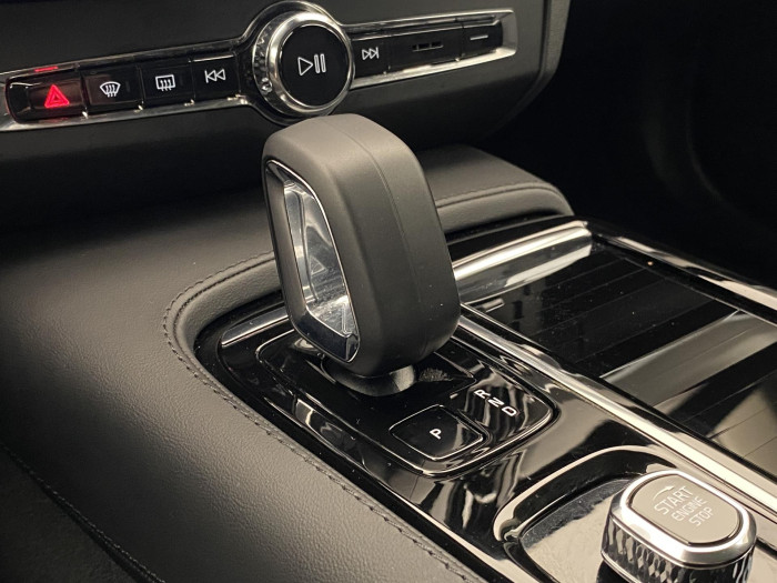 Volvo V90 T6 AWD PLUG-IN CORE AUT