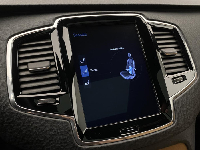 Volvo XC90 D5 AWD INSCRIPTION REZERVACE 2.0 d
