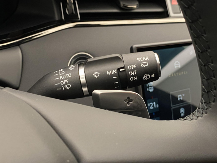 Land Rover Range Rover Evoque D165 R-DYNAMIC SE  AWD AUT 2.0 d Dynamic SE