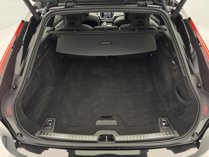 Volvo V90 B5 AWD ULTIMATE AUT